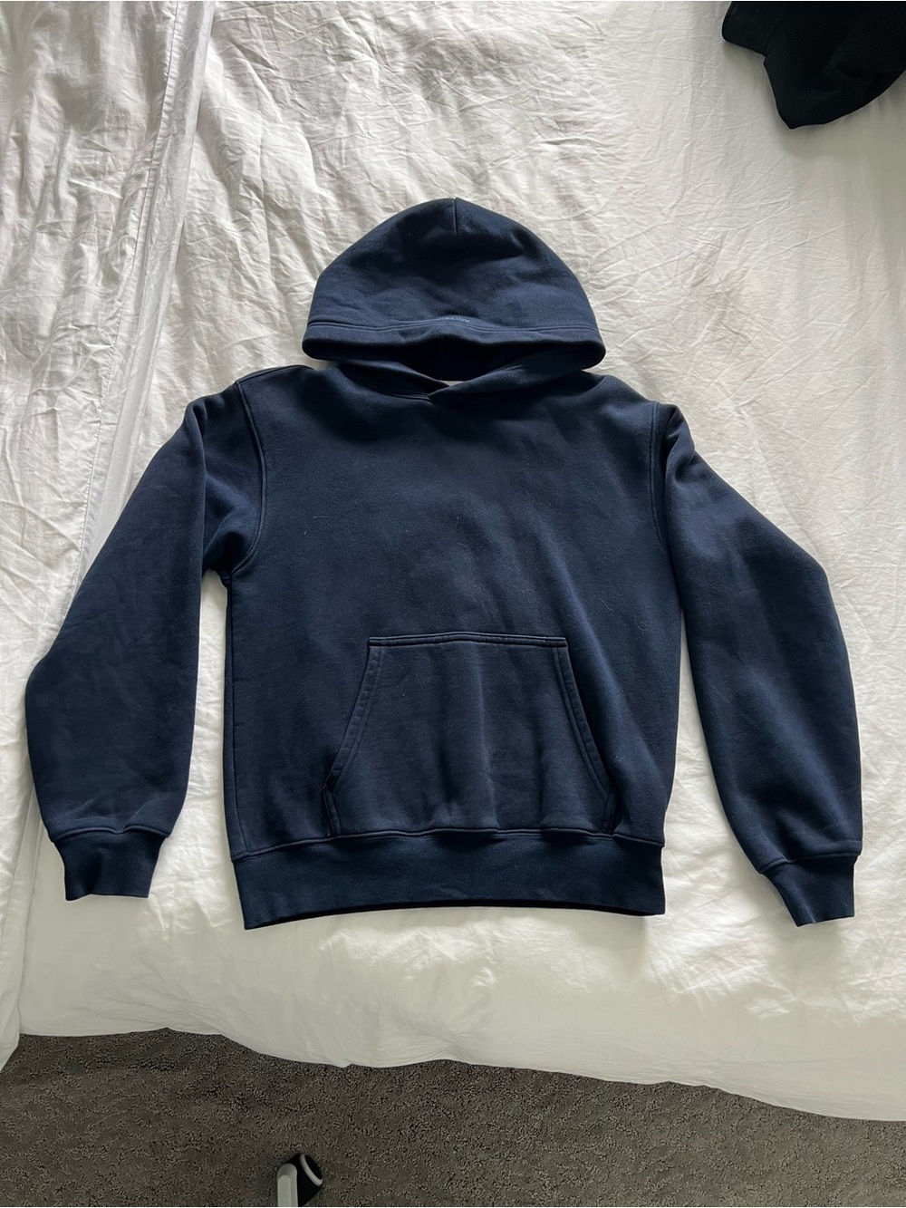 Aritzia Cozy Sweatfleece Perfect Hoodie in navy